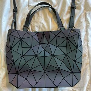 Lumikay Geometric Patterned Purple/Gray purse